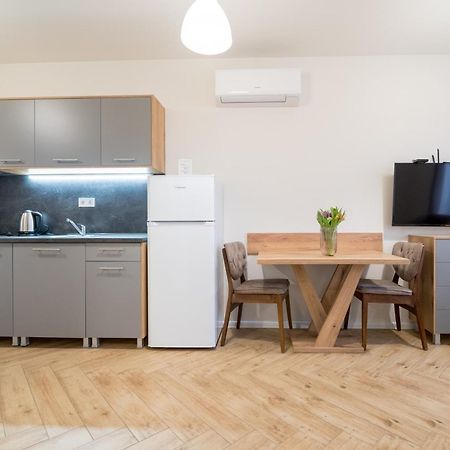 Wow Studios For Rent - Bul Montevideo 25A - B Sofia Eksteriør bilde