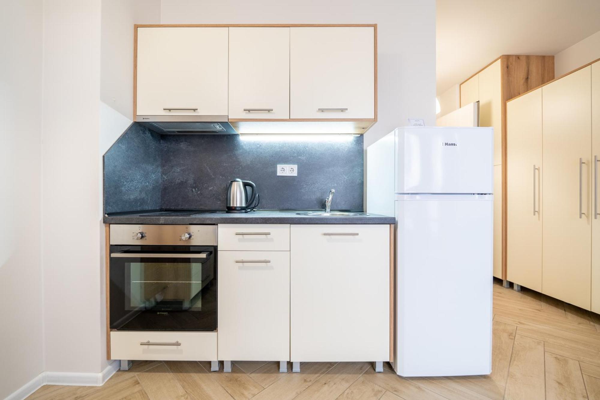 Wow Studios For Rent - Bul Montevideo 25A - B Sofia Eksteriør bilde