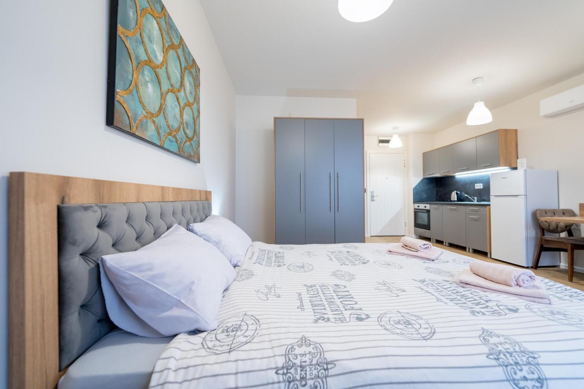 Wow Studios For Rent - Bul Montevideo 25A - B Sofia Eksteriør bilde